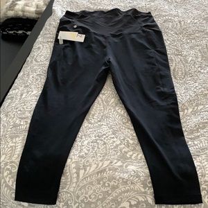 Zella black maternity leggings NWT